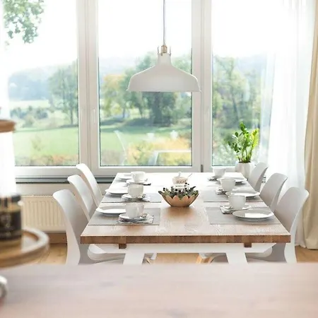 Boswachtershuis Goed Malberg بيت للعطل *